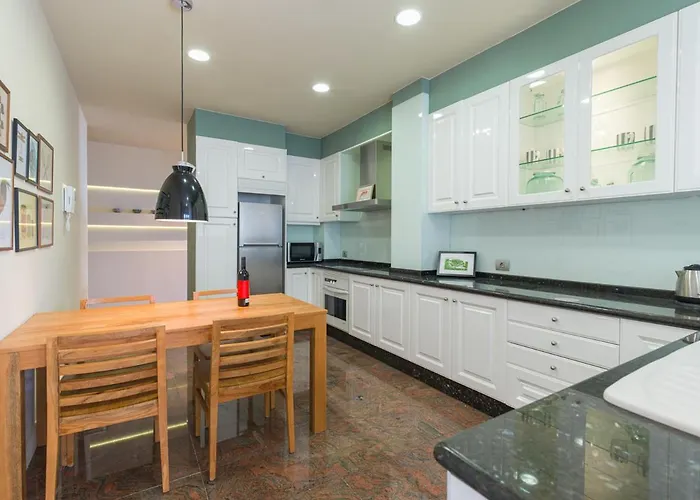 Luxury Bakus Canteras *